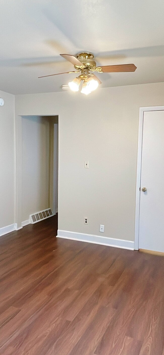 Photo - 500 N Martin Luther King Jr Dr Unit #3