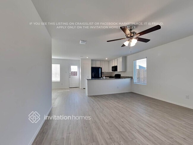 Photo - 1009 Wildflower St