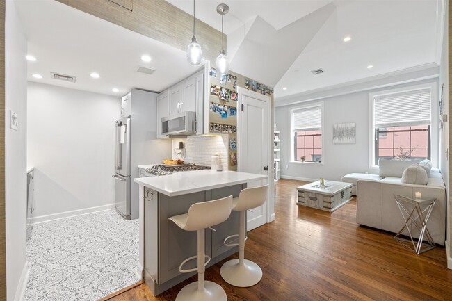 Photo - 1015 Grand St Apartment Unit 5C