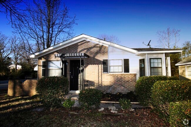 Building Photo - 4222 Zion St Rental