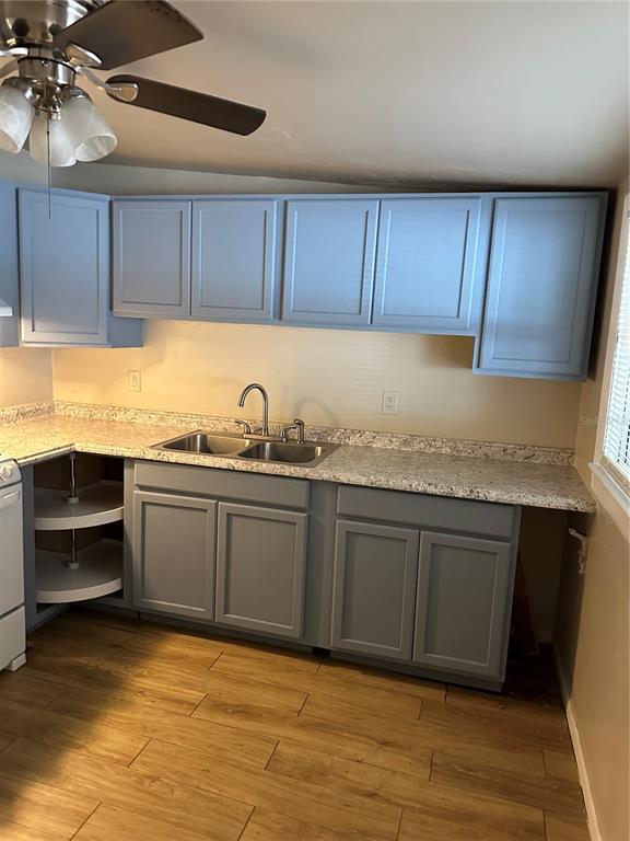 Photo - 1111 Willow Ave