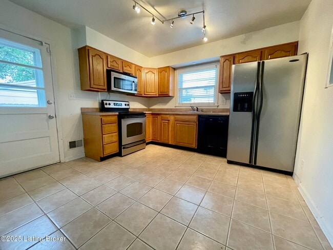 Photo - 3432 Allison Way