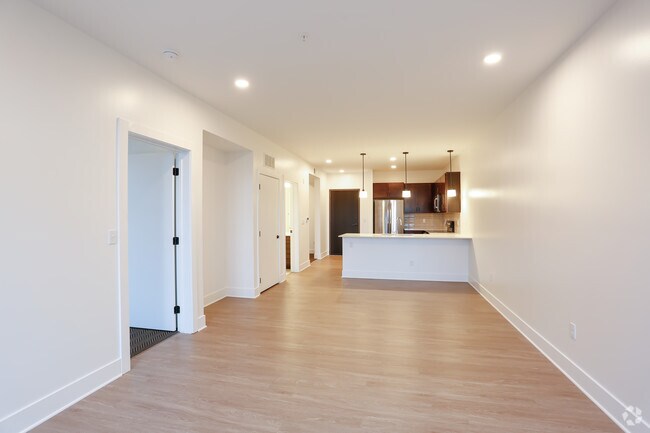 1BR, 1BA - C - Capitol Place Apartments