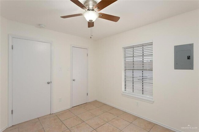 Photo - 416 E Tulip Ave Unit 3