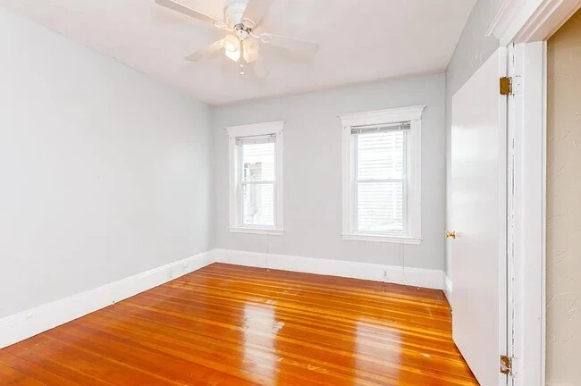 50 Bromfield Rd Unit 1