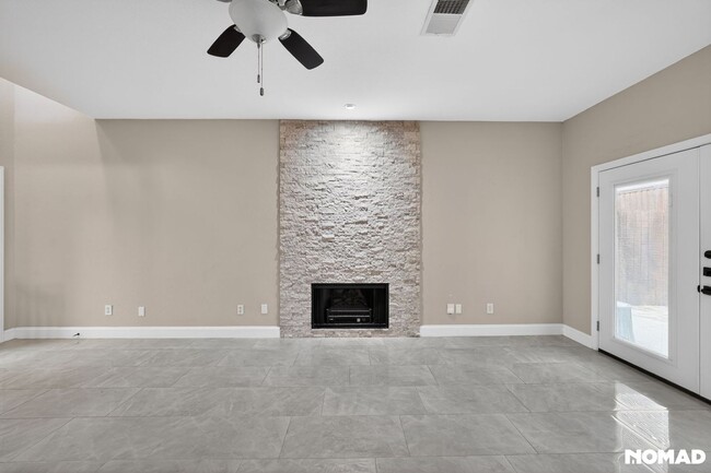 Photo - 18928 Ravenglen Ct