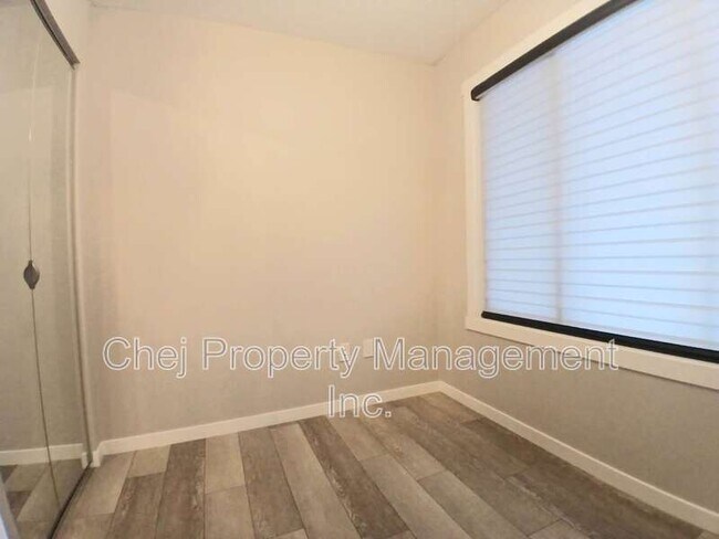 Photo - 1244 Aster Blvd