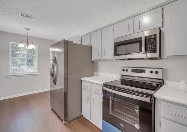 Photo - Charming ranch-style home located in the heart of Hinesville