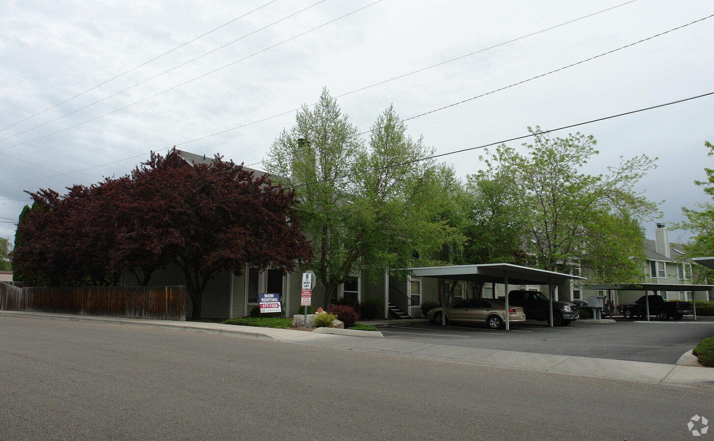 Hartman Park Apartments - Hartman Park Apartments