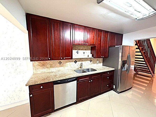 Photo - 6620 Tiburon Cir