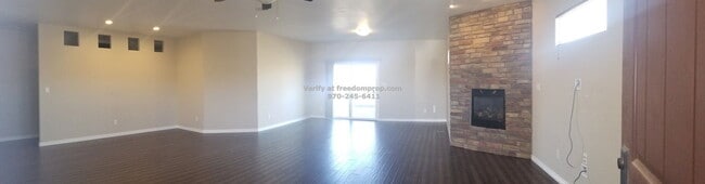 Photo - 2690 Summer Hill Ct