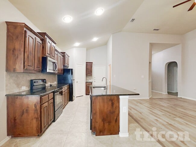 Photo - 1212 Ashley Dr