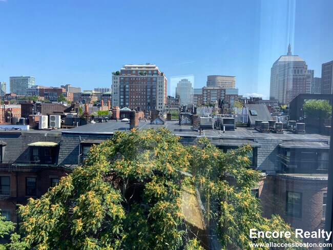 Photo - 109 Beacon St Unidad Penthouse