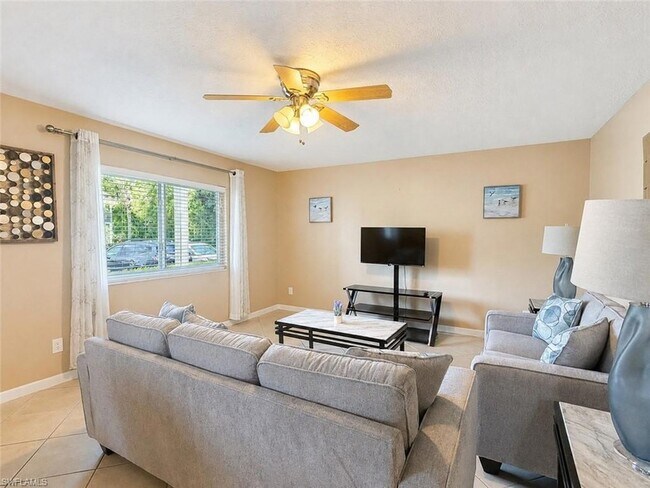 Photo - 4629 Bayshore Dr