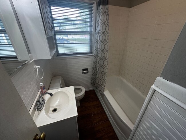 Photo - 3404 Doniphan Ave