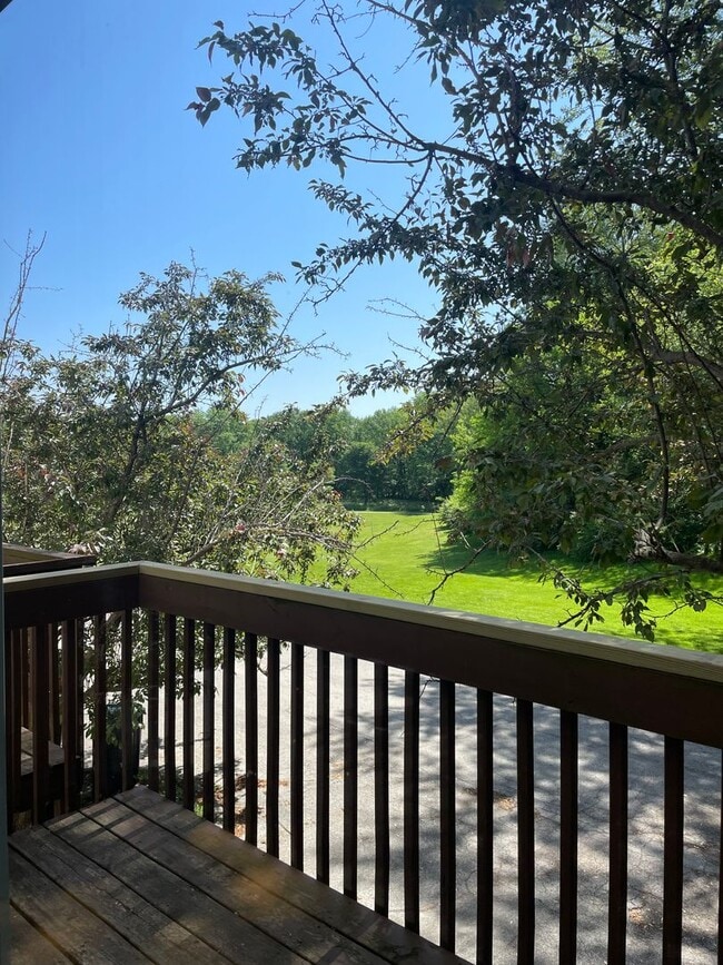 Photo - 2 Bed/1.5 Bath Condo Close to UIHC!