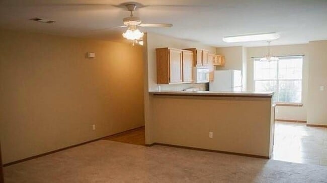 Photo - 1002 SW Quartz Rd