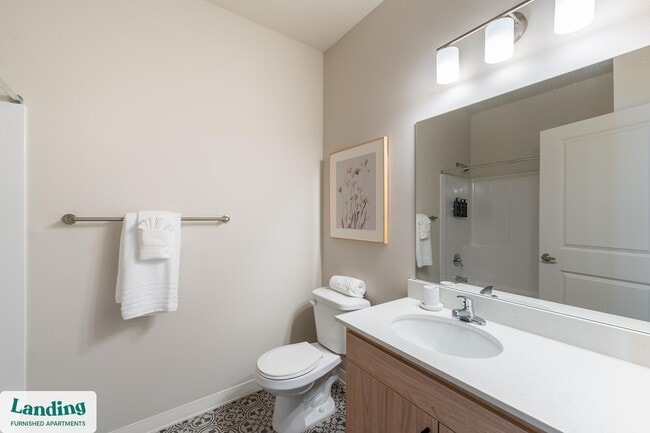 Photo - 201 Leroy Ave Unidad F102.1411531