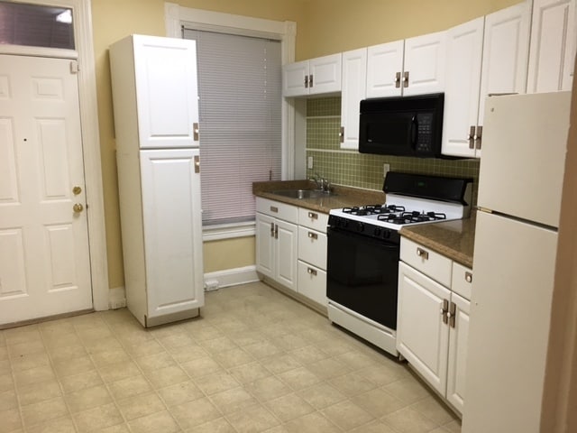 Photo - 708 Property