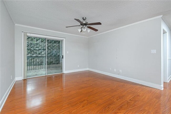 Photo - 3102 Santa Fe Pkwy