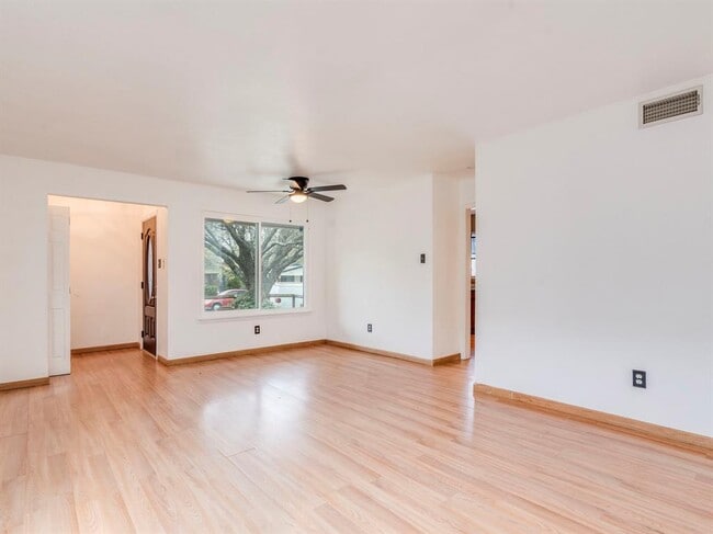 Photo - 5628 Pinon Vista Dr