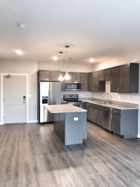 Photo - Hickman Hills Apartments