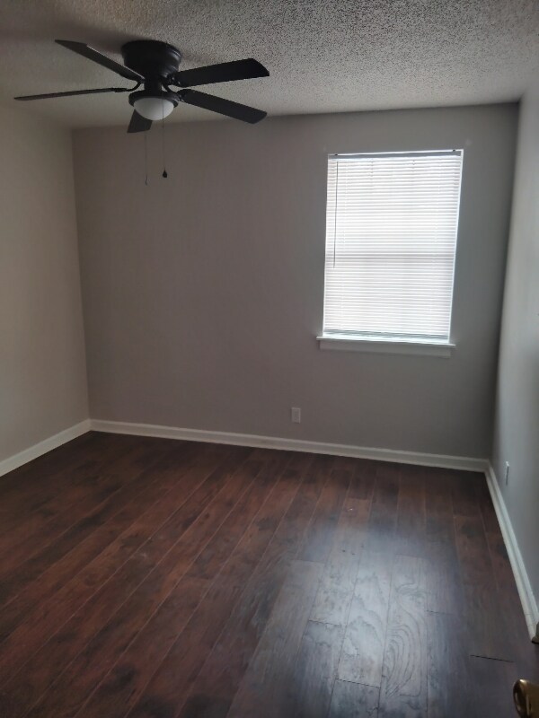 Photo - 3705 Brickmont Dr