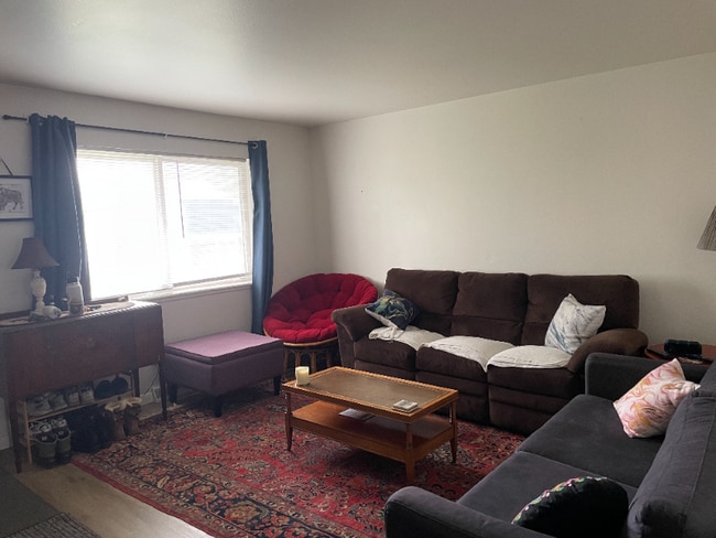 Photo - 4021 Goodell Ln Unit 6