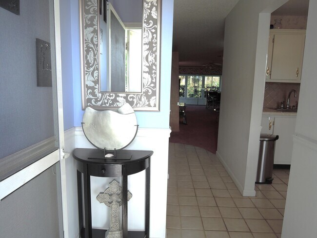 Photo - 944 Savannas Point Dr Unit Apt B