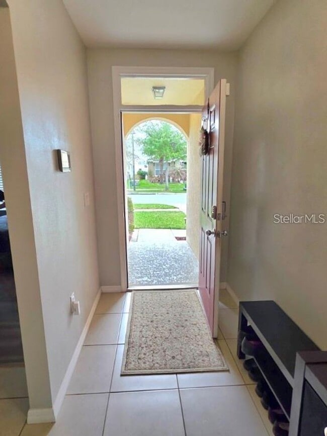 Photo - 368 Aberdeen Dr