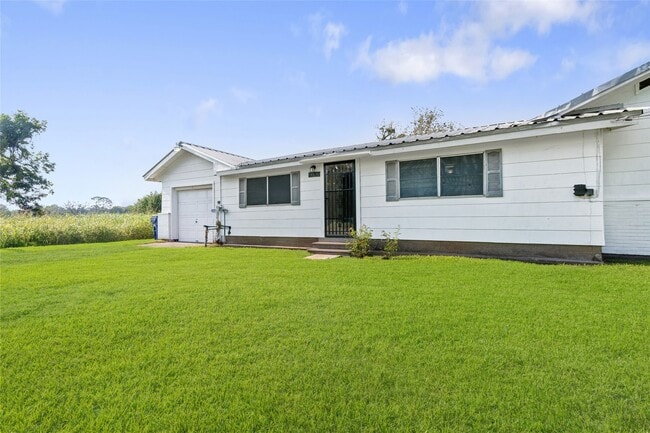 Photo - 6606 S. F. Austin Road