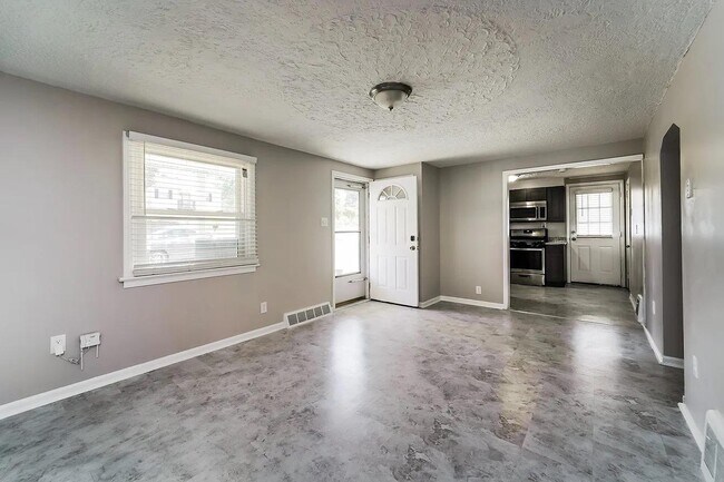 2211 Guffey Rd