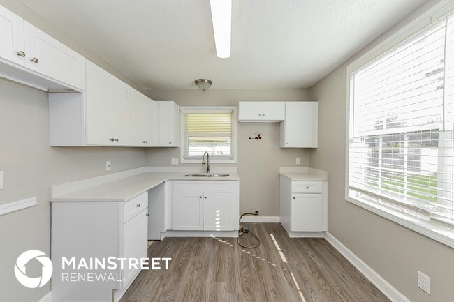 Photo - 10725 Thrasher Rd