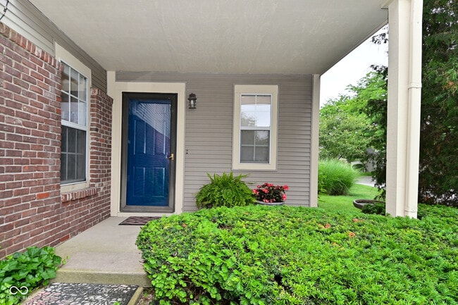 Photo - 9477 Aberdare Dr