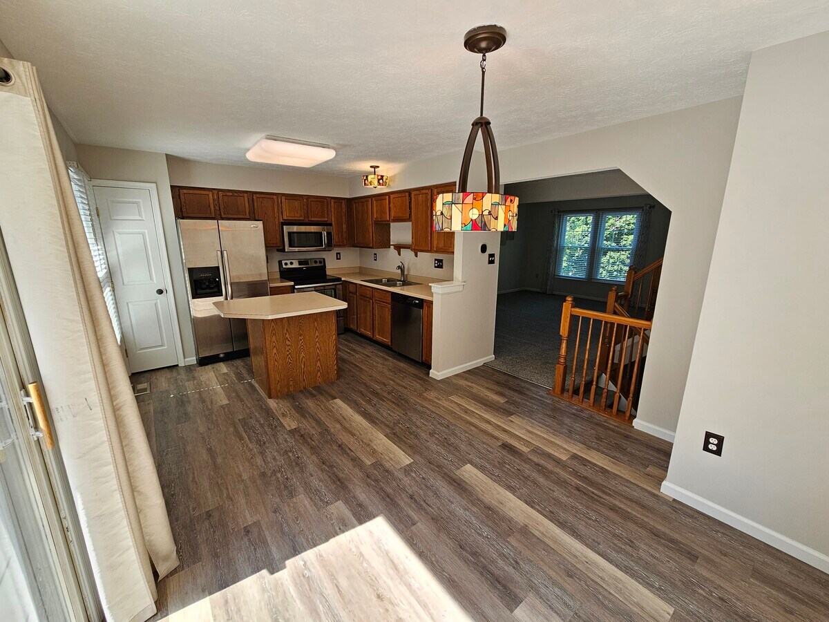 Photo - 351 Murrays Ln