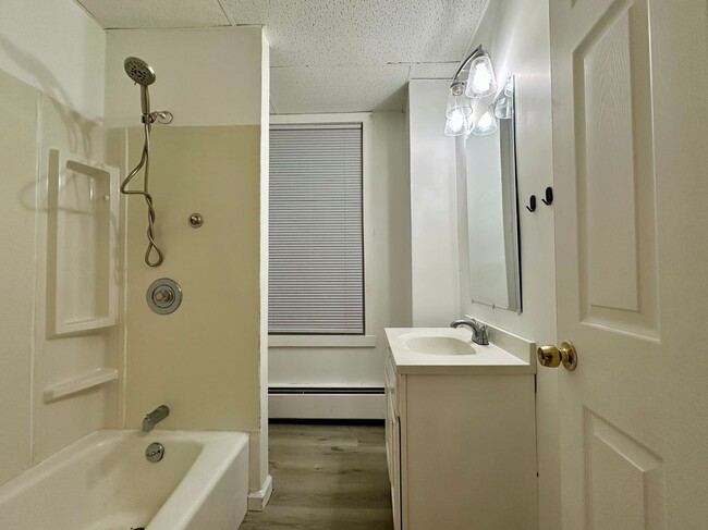 Photo - 35 Lincoln St