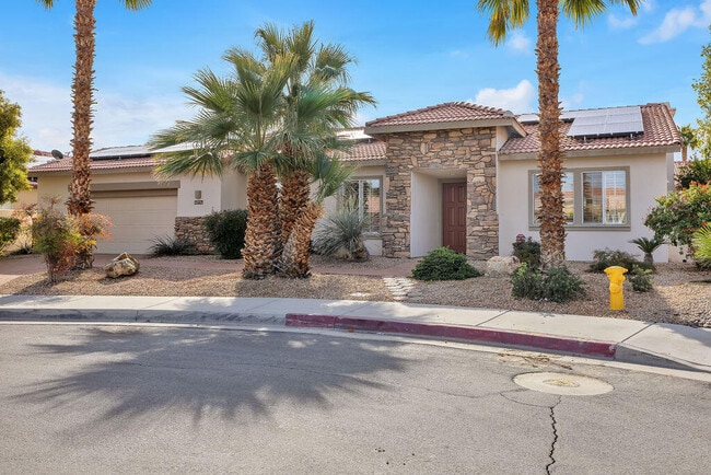Photo - 74613 Waterlily Cir
