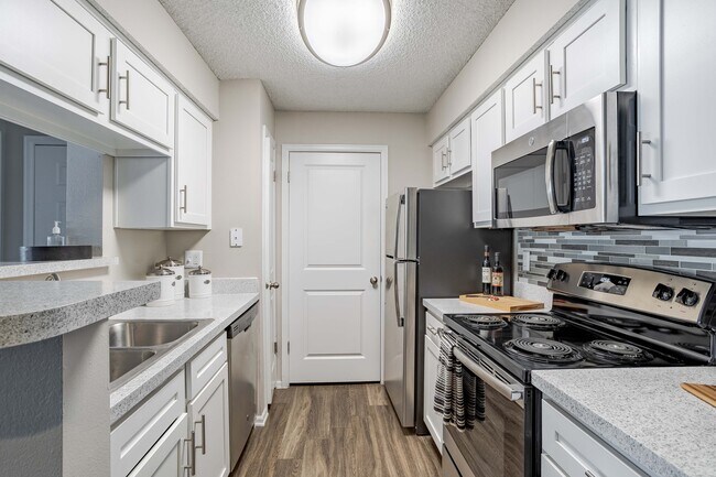 Photo - Mountain View