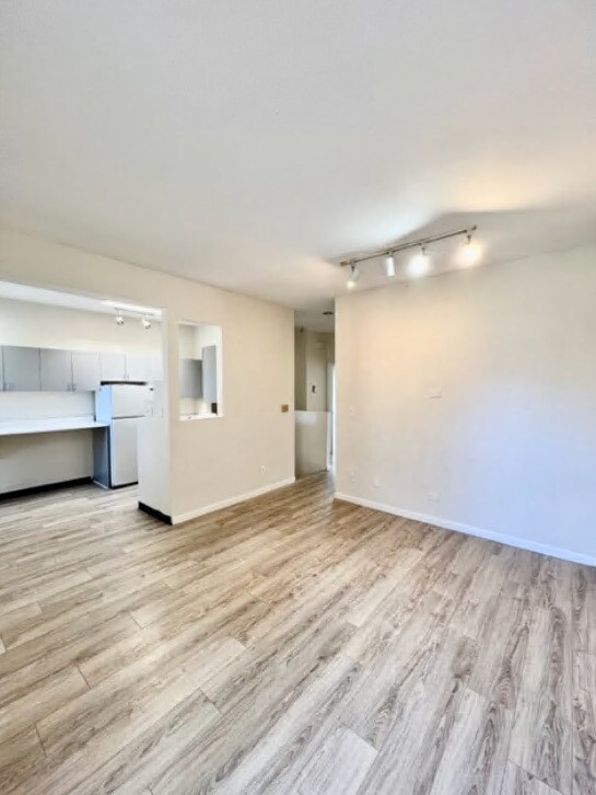 Photo - The Wolf Londoner Building