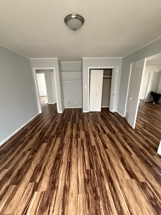 Photo - 8204 Willowbrook Cir SE