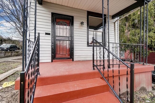 Photo - Updated 3 Bed 1 Bath in Price Hill!