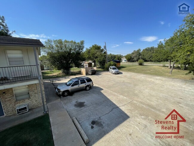 Photo - 1502 NW Kingsbury Ave Unit 22