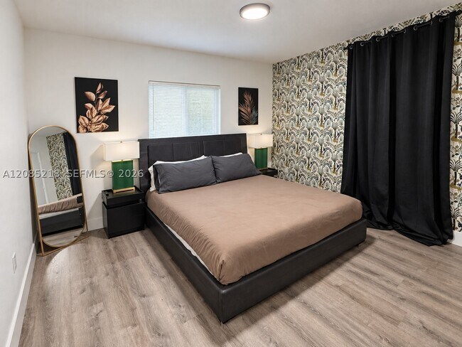 520 NW 45th St