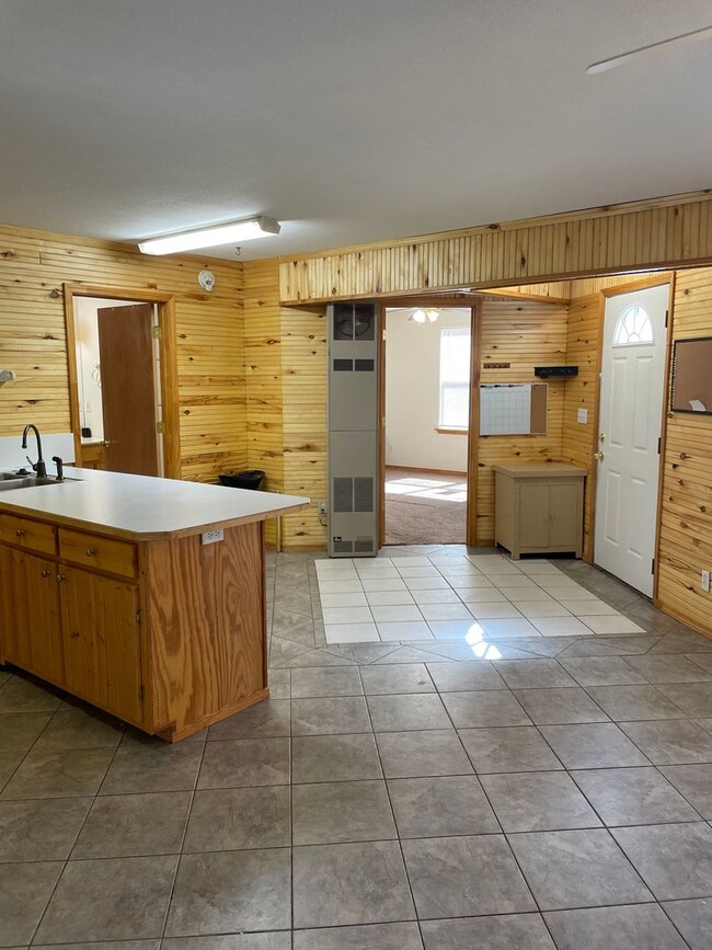 Building Photo - 12191 CO-145 Unit A