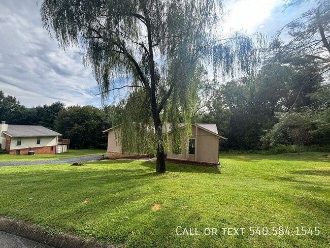 Photo - 6421 Orchard View Ln
