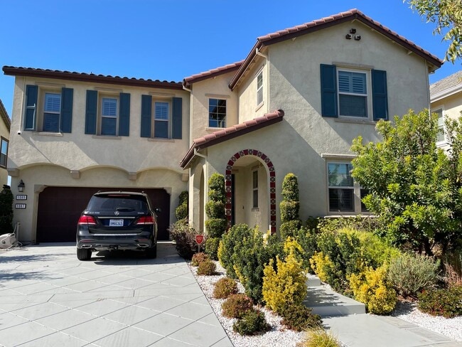 Photo - Home is occupied. DO NOT DISTURB TENANTS