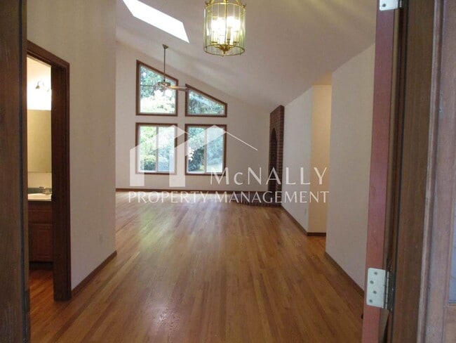 Photo - Beautiful 3 Bedroom 2.5 Bath Home in Gig Harbor