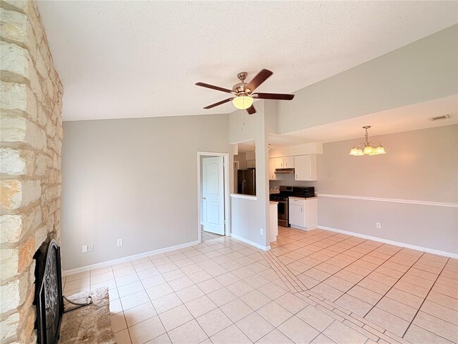 Photo - 14200 Sussman Ct