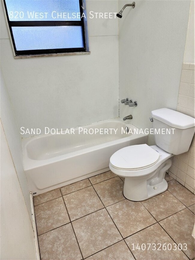 Photo - 820 W Chelsea St