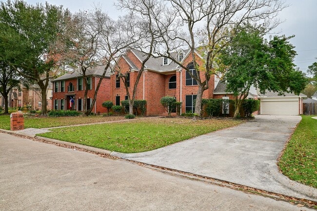 Photo - 17910 Moss Point Dr